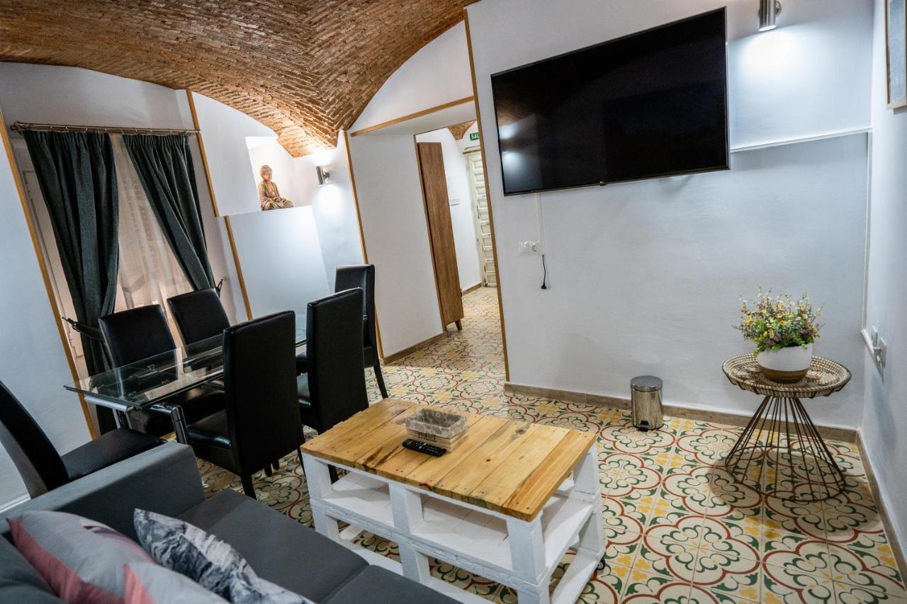 Art & Suite Apartment Caces Dış mekan fotoğraf