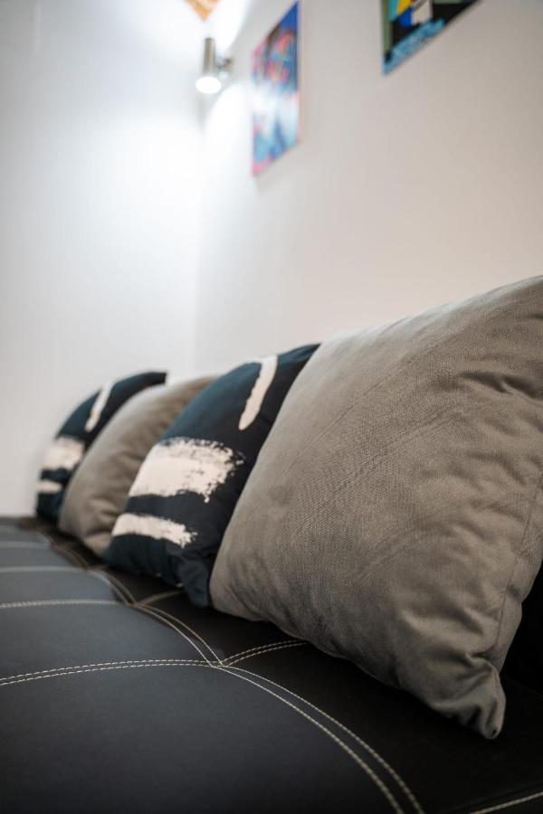 Art & Suite Apartment Caces Dış mekan fotoğraf
